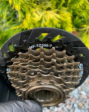 Трещотка Shimano Tourney TZ MF-TZ500-7 14-28Т с защитой, коричневый