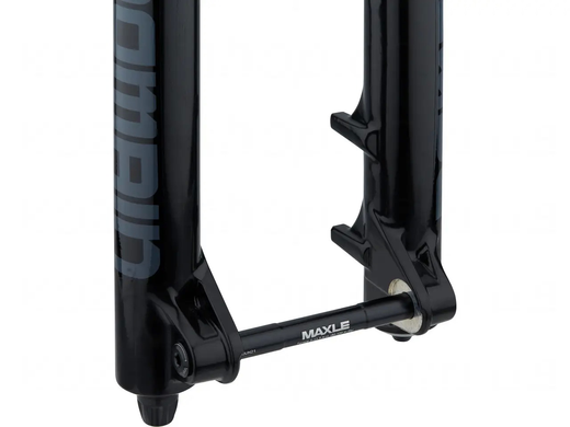 Вилка RockShox Domain RC 27.5" Boost™ 15x110 160mm DebonAir, чорний