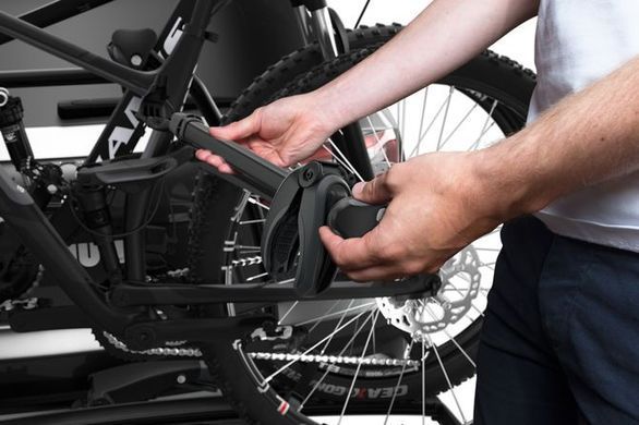 Велокрепление Thule VeloSpace XT 938 Black + Thule 9381 Bike Adapter Black