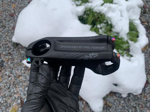 Винос керма HONSUN Pro 1 1/8" 31,8 х 90 мм, чорний